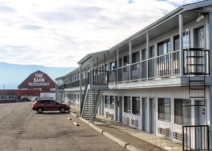 Super 8 By Wyndham Prosser Tri-Cities
